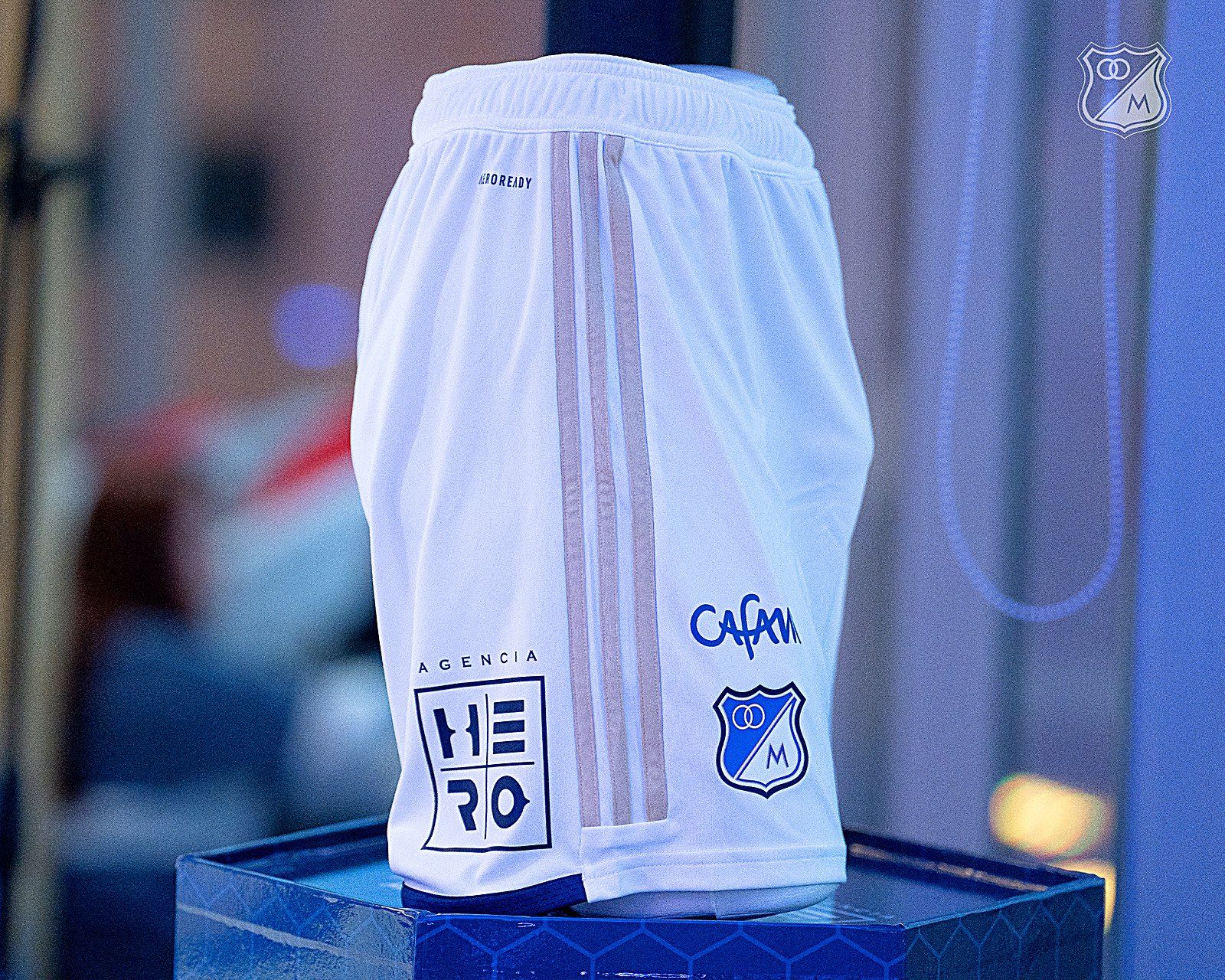 Pantaloneta Millonarios FC