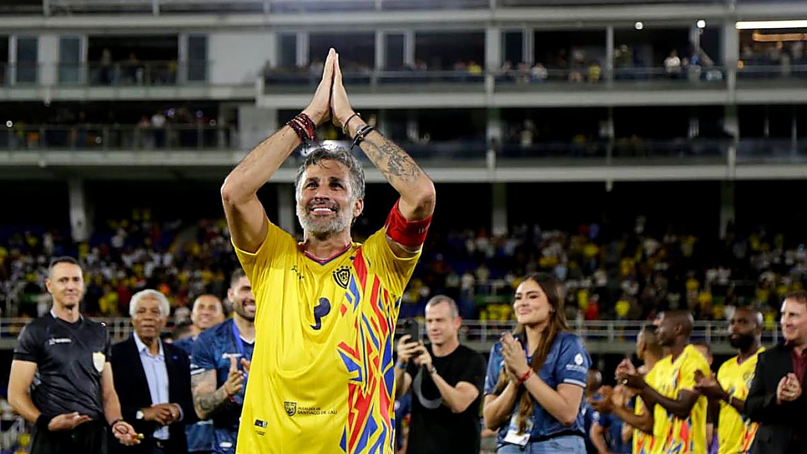 Mario Yepes — Capitanes Legendarios